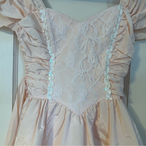 Gunne Sax by Jessica McClintock Peach Vintage Sequined Puff Sleeves Peach Size 8 - Picture 5 of 11